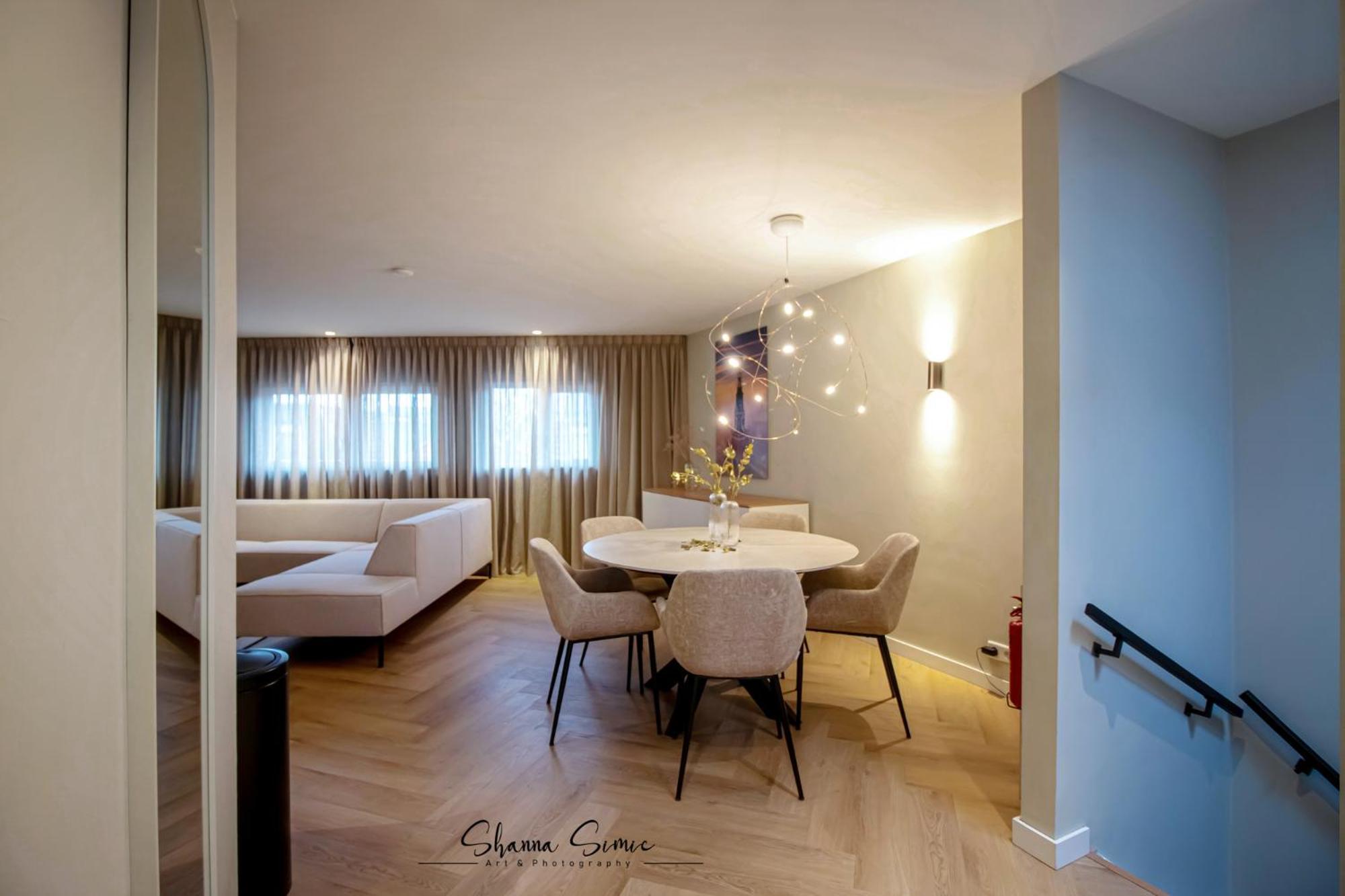 Aparthotel Boutique By Urban Home Stay Алкмар Экстерьер фото